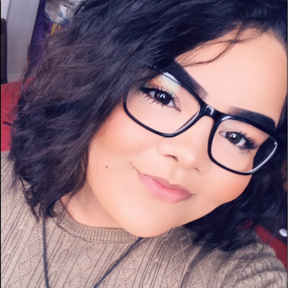 Meet your Posher, Marielle